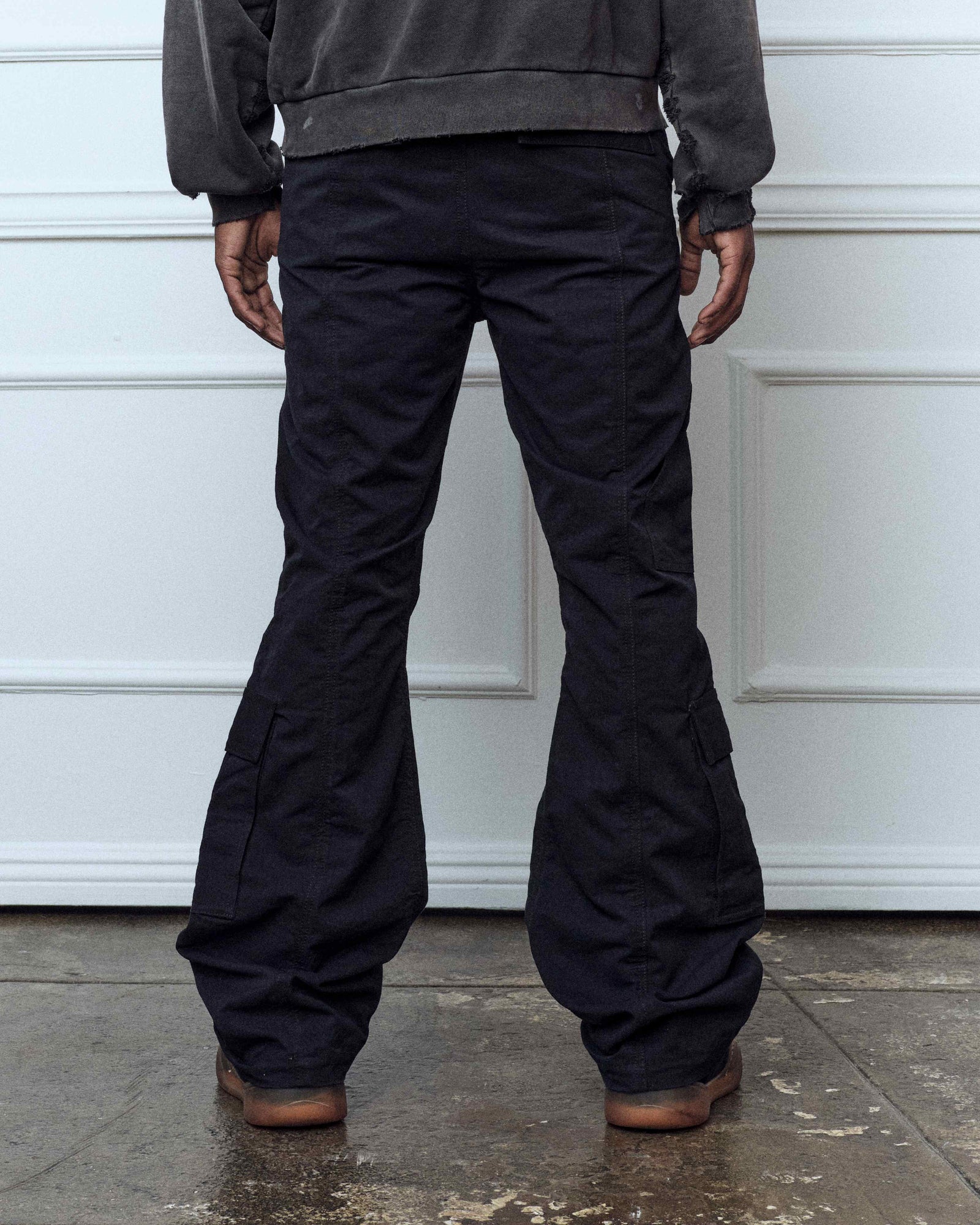 Flared cargo pants